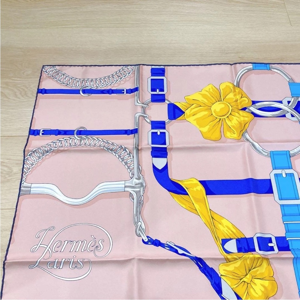 Hermes Blue and Yellow Floral Scarf - Picture 2 of 8